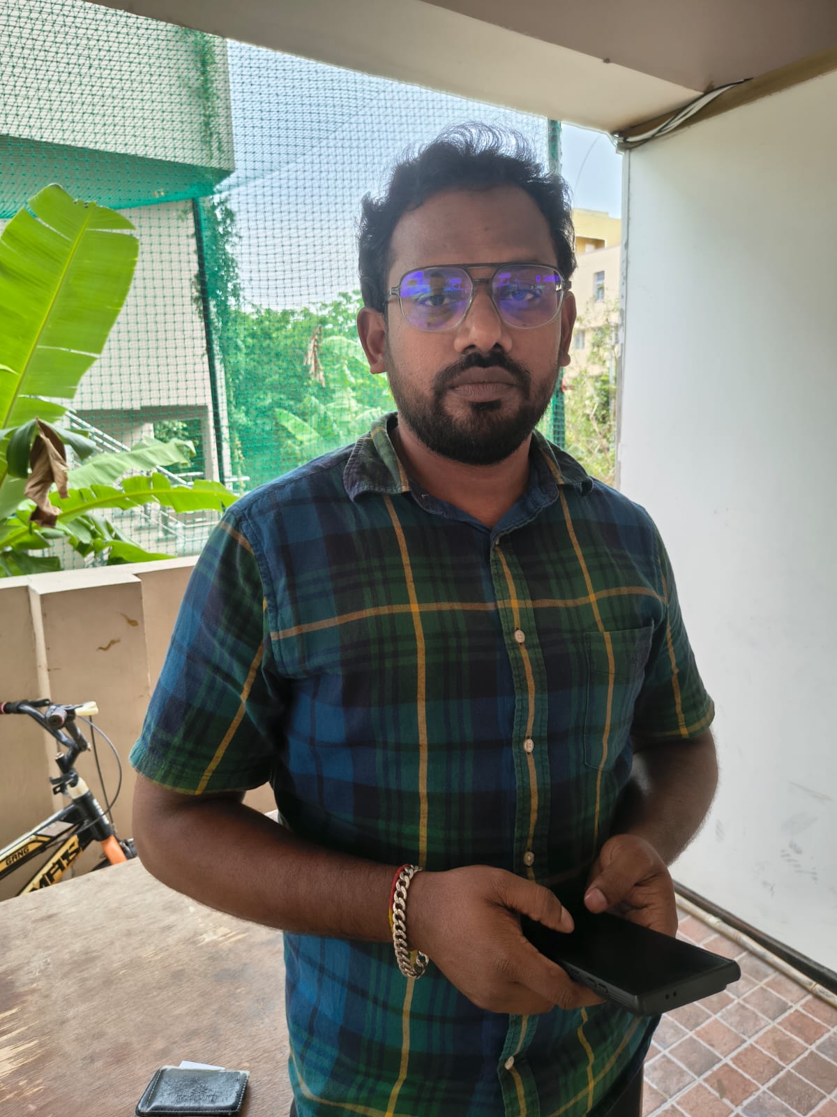 N S SERVICE APARTMENT HOTEL